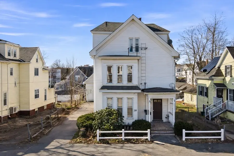 28 Prospect St, Brockton, MA 02301 - #3