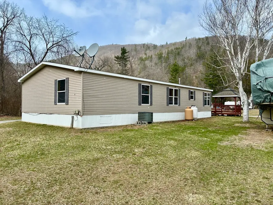 559 Tea St #9, Charlemont, MA 01339 - #3