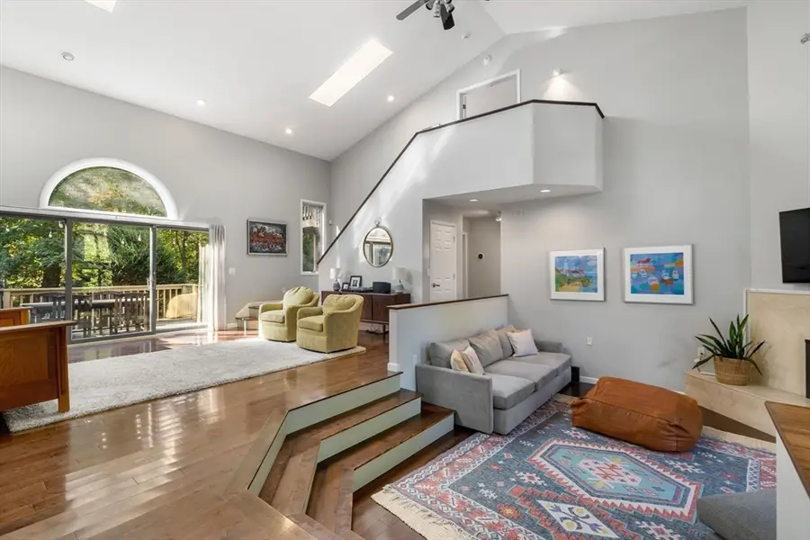 33 Thoreau, Beverly, MA 01915 - #2