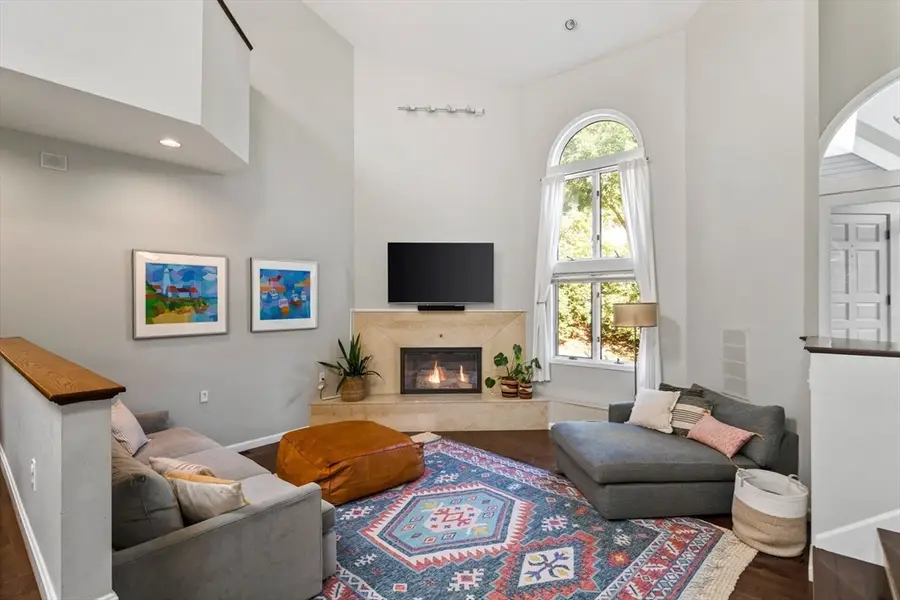 33 Thoreau, Beverly, MA 01915 - #3