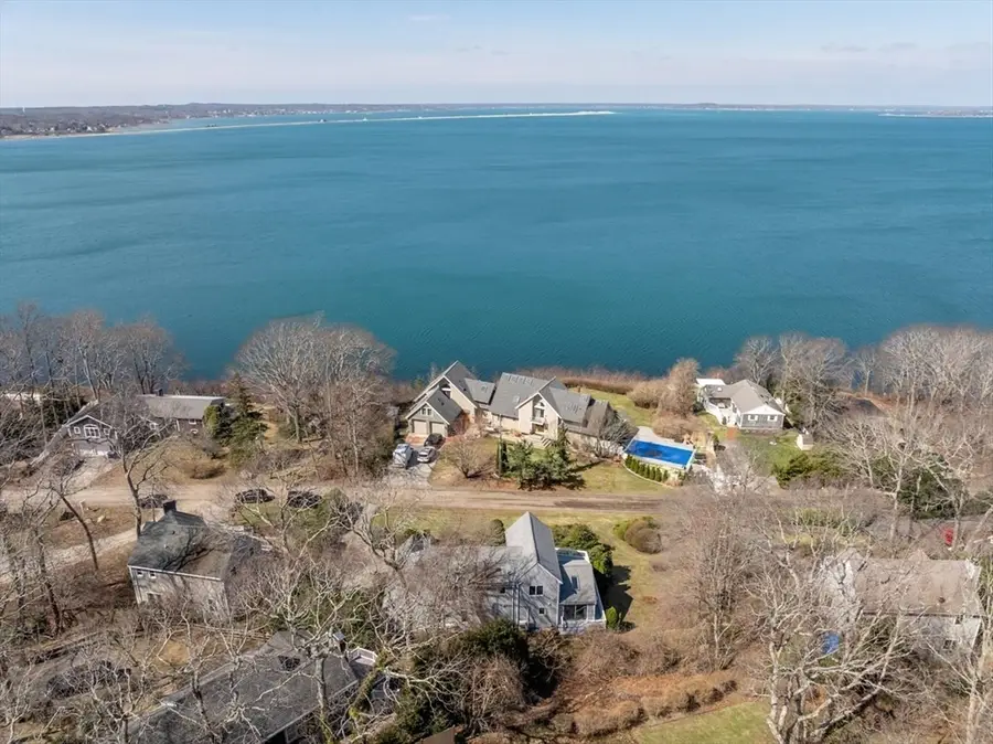 49 Bay Shore Dr, Plymouth, MA 02360 - #2