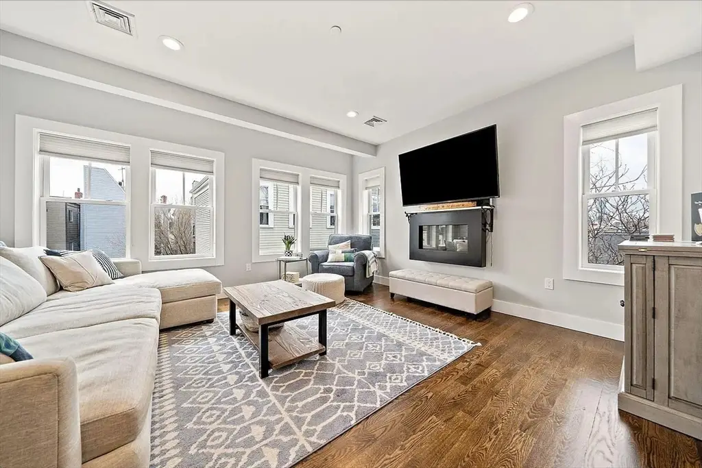 230 Bowen Street #2, Boston, MA 02127 - #1