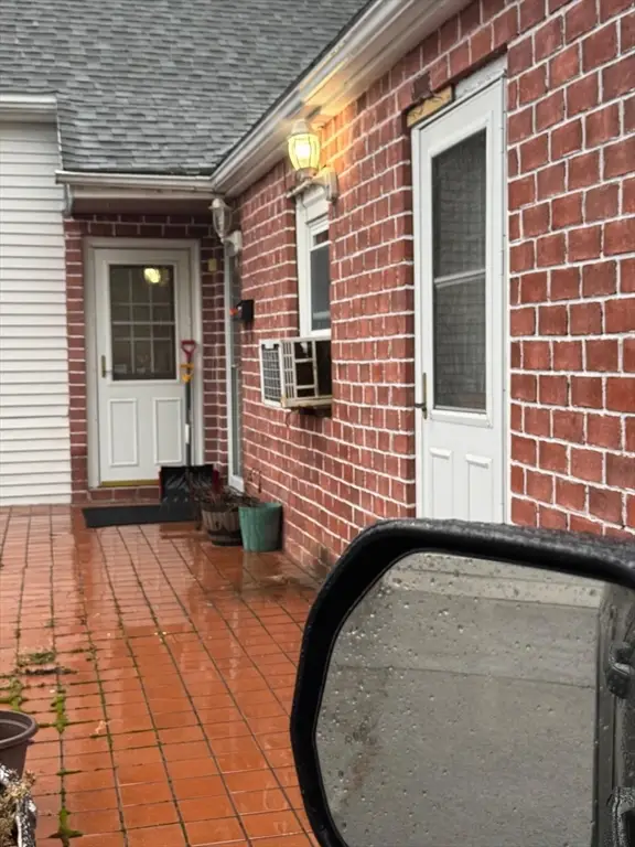 189 Pleasant St, Brockton, MA 02301 - #2