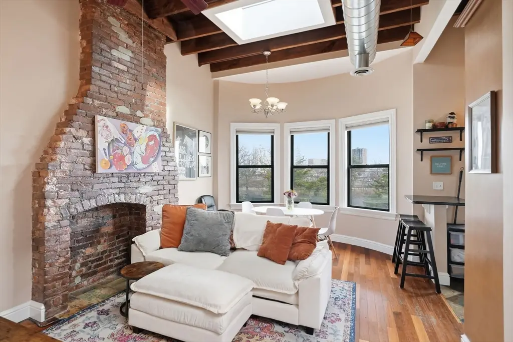 189 Cambridge St. #3, Boston, MA 02134 - #1