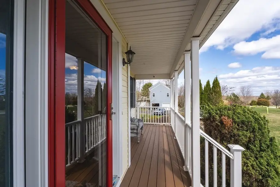 9 White Rd, Mendon, MA 01756 - #3