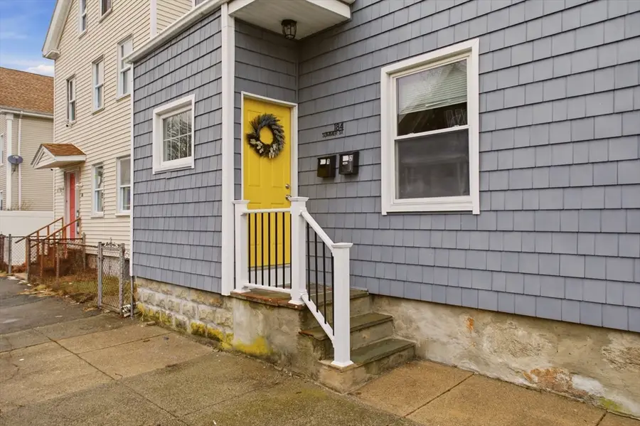 184 Summer St, New Bedford, MA 02740 - #2