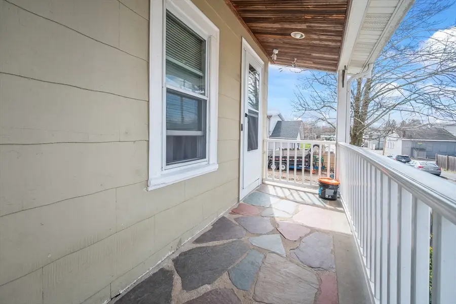 35 Sylvester St, Brockton, MA 02302 - #3