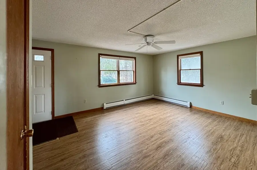 534-536 Turners Falls Rd, Montague, MA 01351 - #2