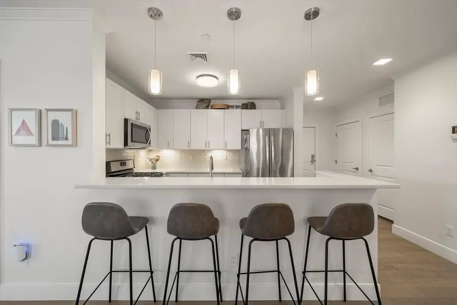 320 Maverick St #209, Boston, MA 02128 - #3