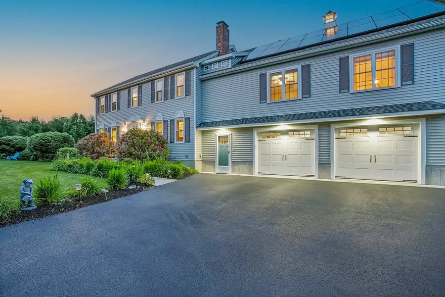 22 Pine Warbler Way, Bellingham, MA 02019 - #3