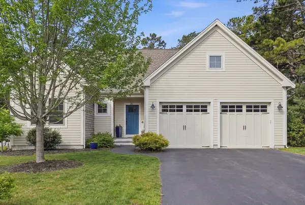 31 Inkberry Ln, Plymouth, MA 02360