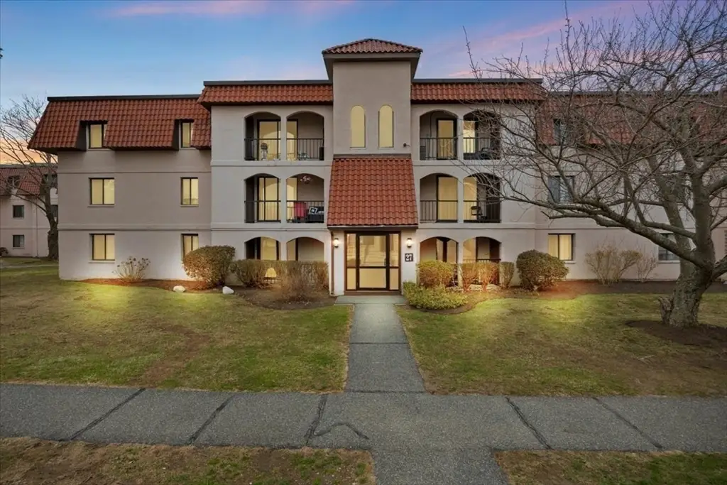 685 Oak Street #27-12, Brockton, MA 02301 - #1