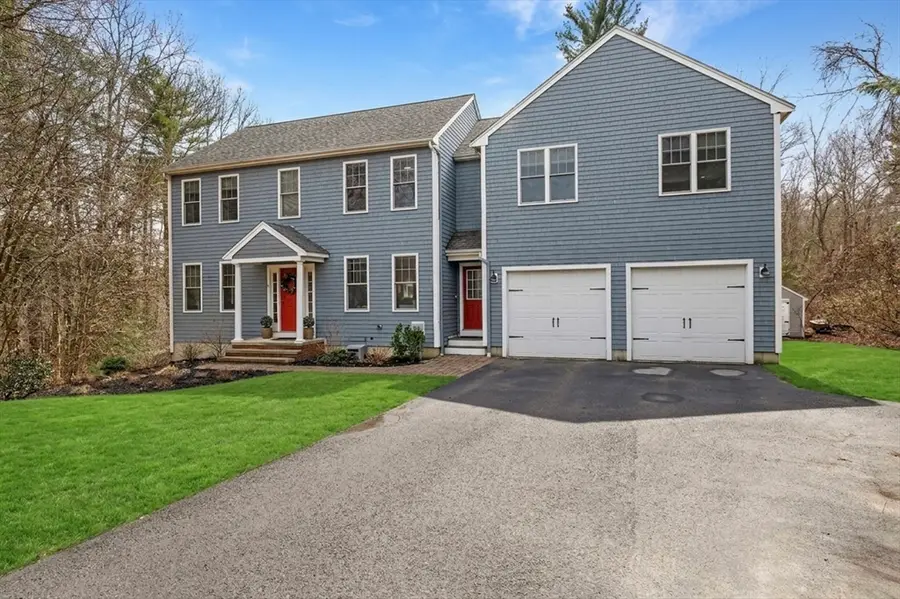 9 Great Acres Dr, Hanover, MA 02339 - #3