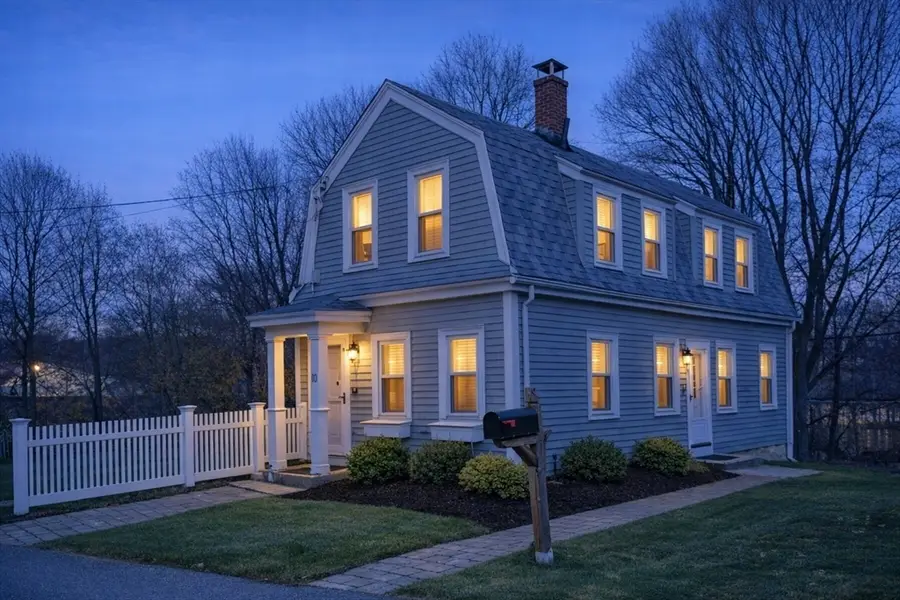 10 Sassamon St, Canton, MA 02021 - #2