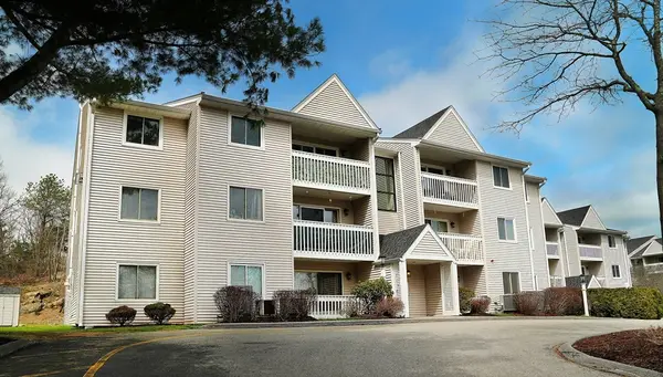 15 Bower Rd #F9, Quincy, MA 02169