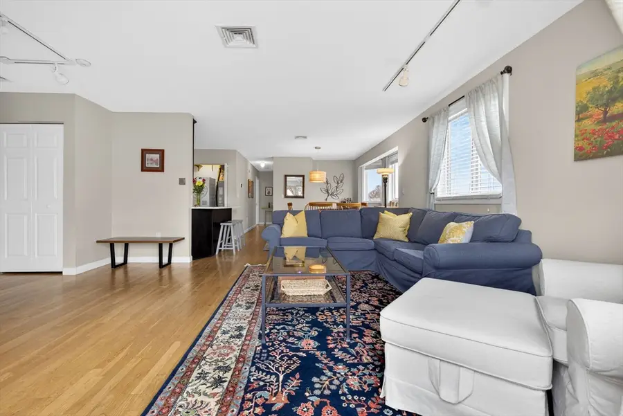 624 Boston Ave #9F, Medford, MA 02155 - #2