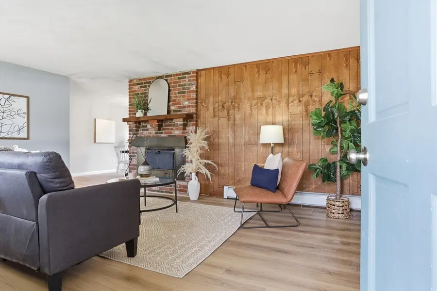 24 Clarissa Rd, Chelmsford, MA 01824 - #3