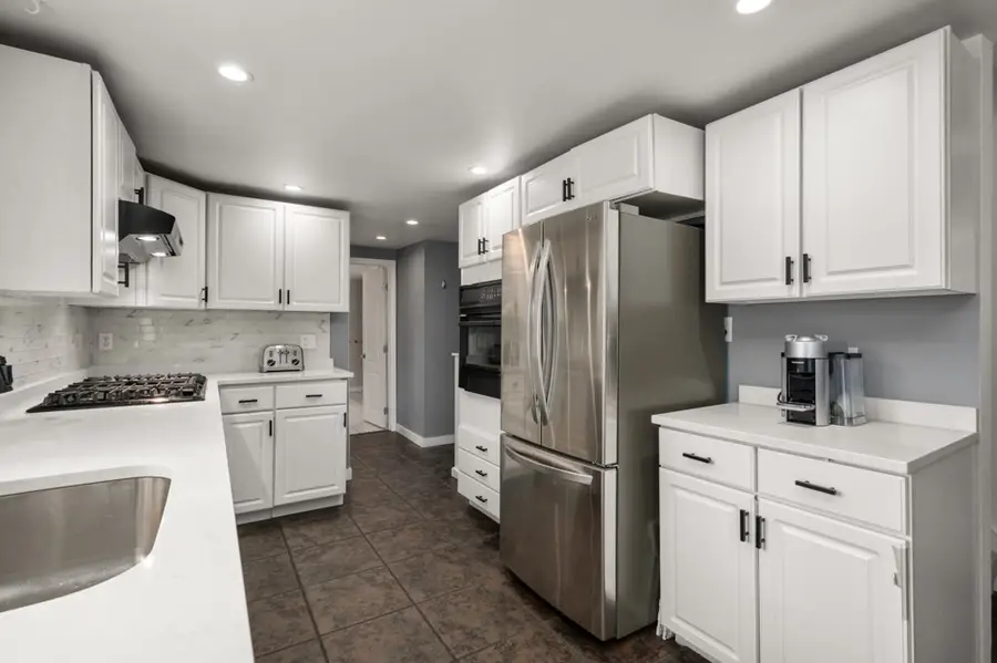 157 Pearl St., Reading, MA 01867 - #3