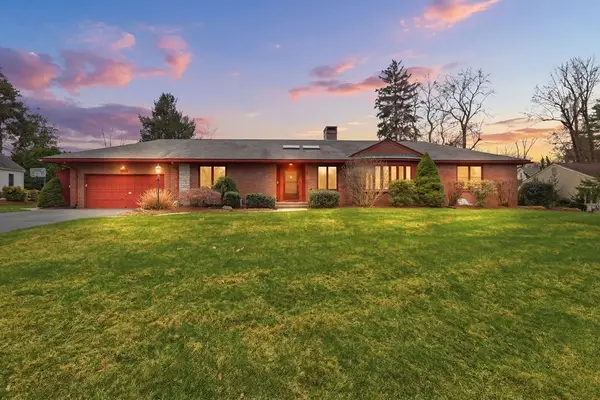 31 Briarcliff Road, Longmeadow, MA 01106