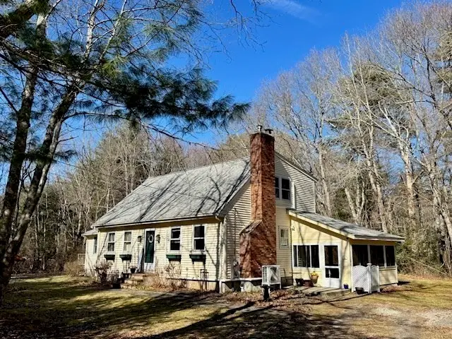 195 Slab Bridge Rd, Freetown, MA 02702 - #1