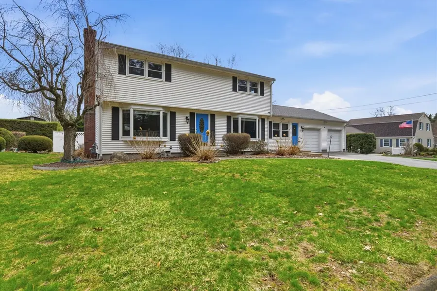 244 Lower Westfield Rd, Holyoke, MA 01040 - #3