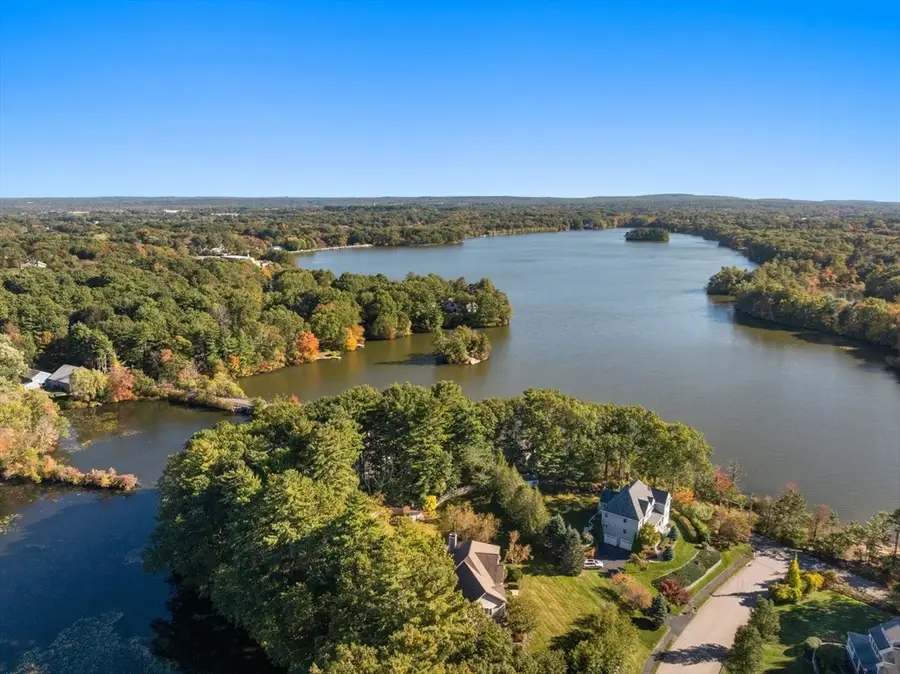 7 Pettee's Pond Lane, Walpole, MA 02081 - #2