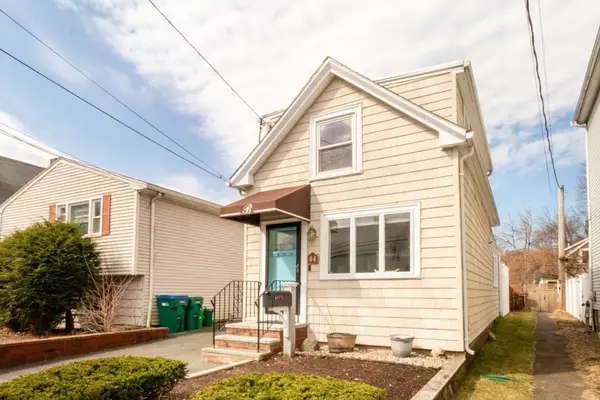 44 Paris St., Medford, MA 02155