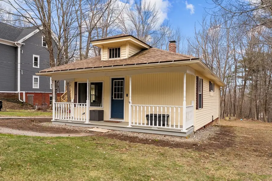 37 Highland St, Spencer, MA 01562 - #3