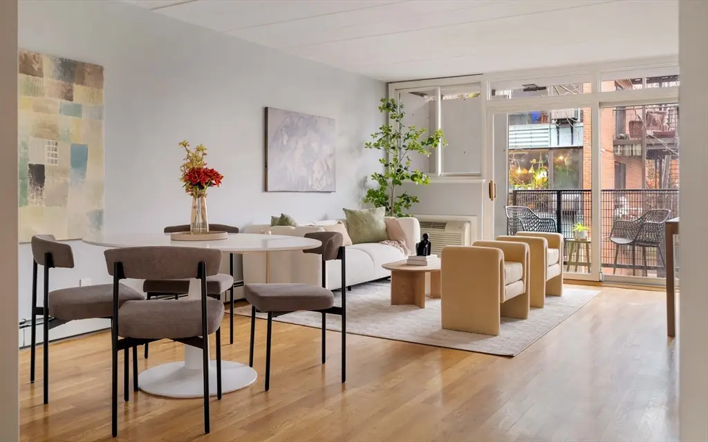 345 Harvard St #1E, Cambridge, MA 02138 - #1