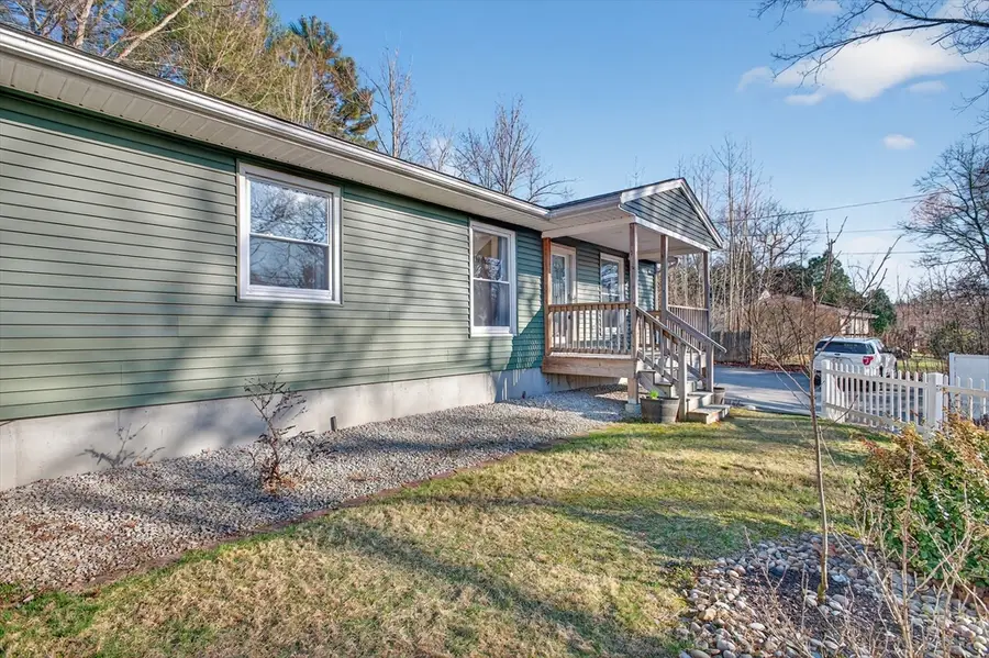 35 Dudley Rd, Oxford, MA 01540 - #3