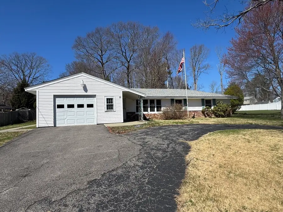 12 Dix Rd, Brockton, MA 02302 - #2