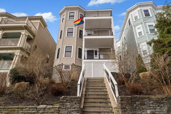 21 Peverell #1, Boston, MA 02125