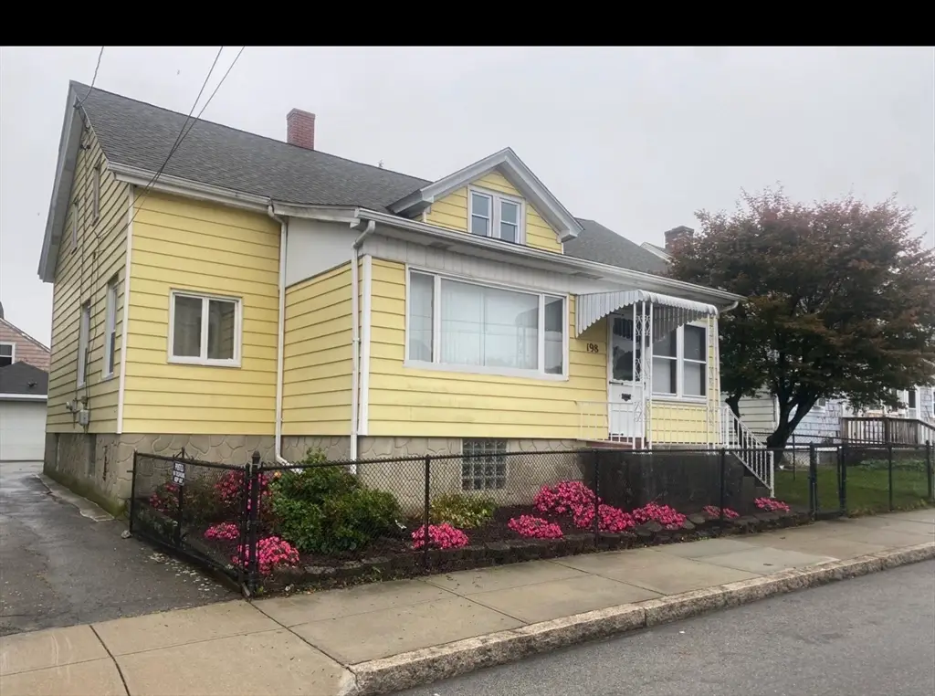 198 John St, Fall River, MA 02721 - #1