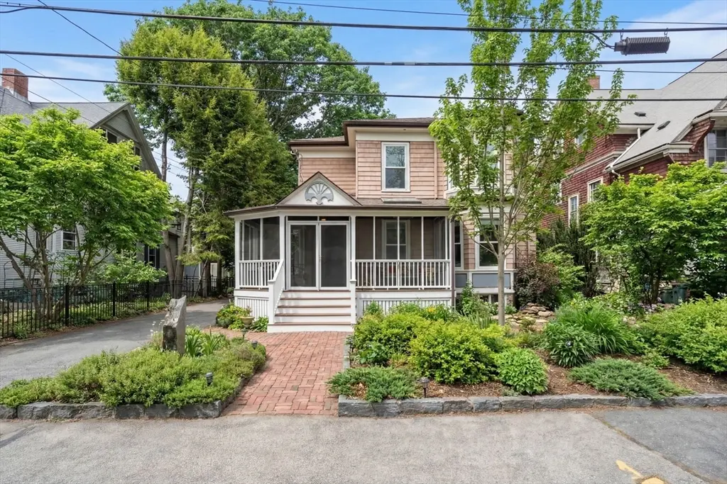 19 Forest St, Newton, MA 02461 - #1
