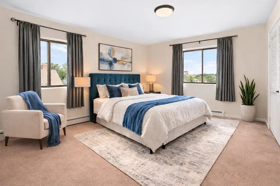 26 Waverly St #410, Boston, MA 02135 - #3