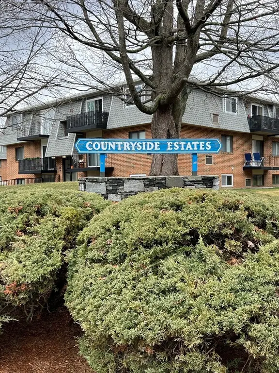 176 Maple Ave #2-35, Rutland, MA 01543