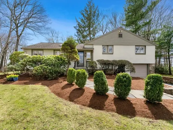 36 Kimlo Road, Wellesley, MA 02481