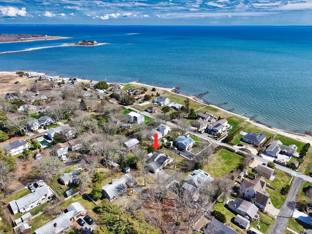 6 Kerwin Avenue, Mattapoisett, MA 02739 - #1