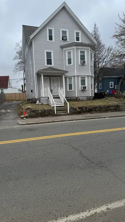 65 E Ashland St, Brockton, MA 02302