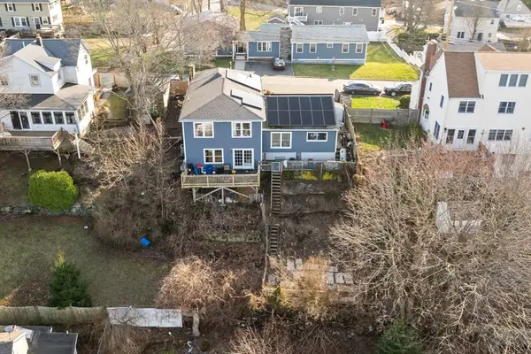 81 Wessagussett Rd, Weymouth, MA 02191