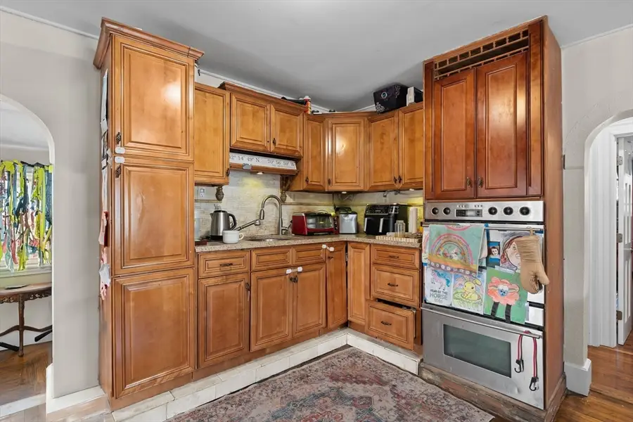 81 Wessagussett Rd, Weymouth, MA 02191 - #3