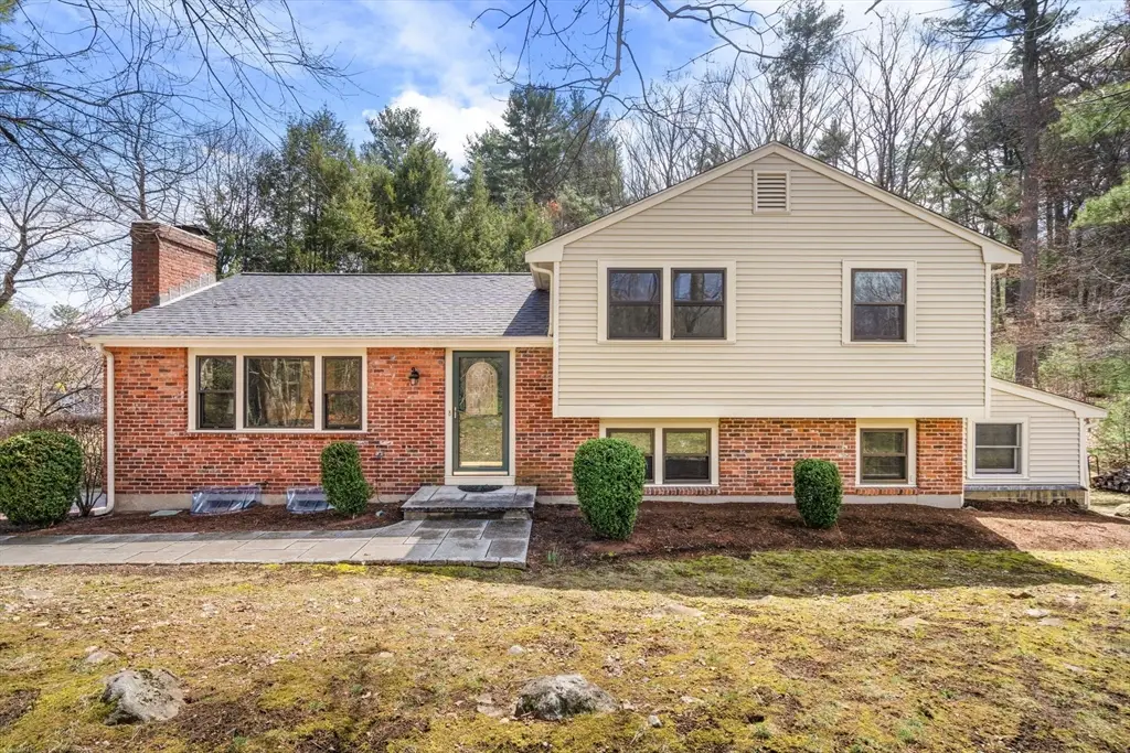 23 Hillcrest Road, Medfield, MA 02052 - #1