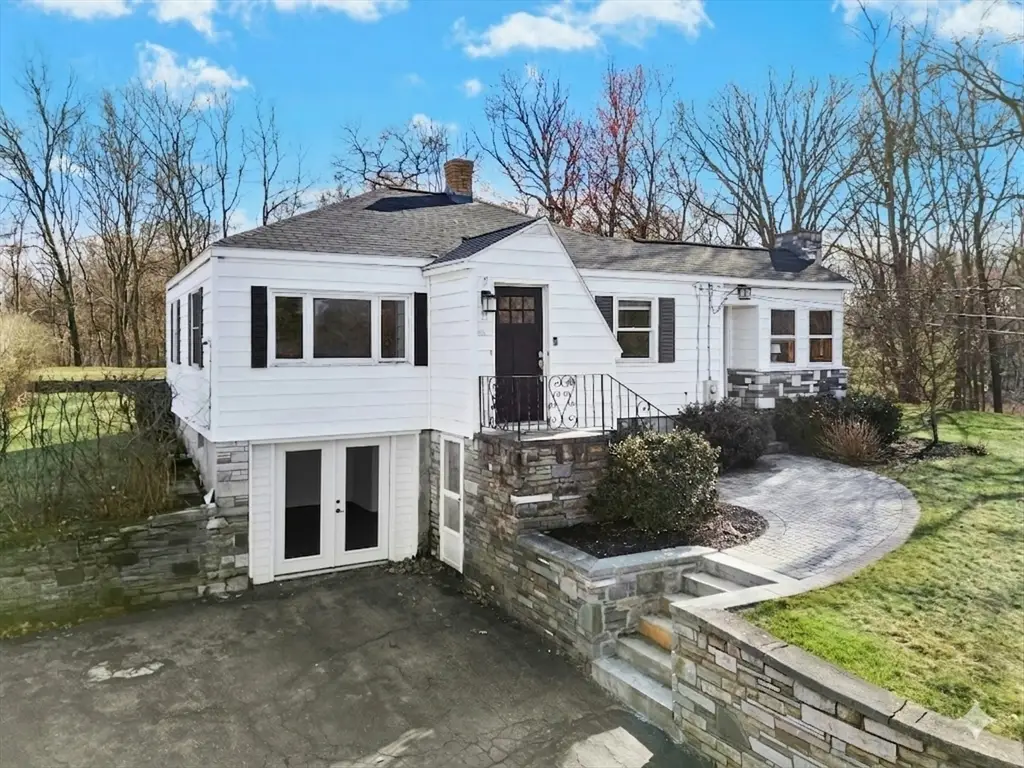 11 Judick Street, Shrewsbury, MA 01545 - #1