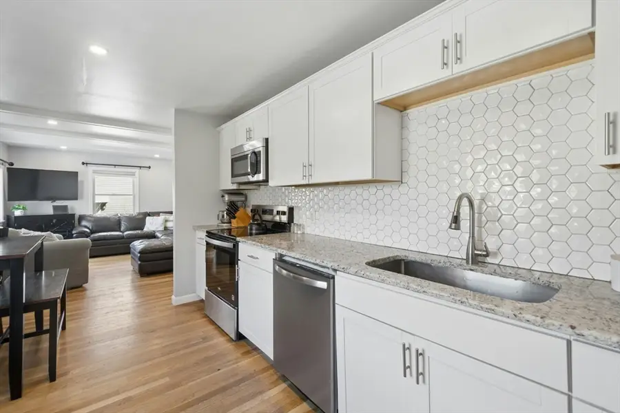 11 Judick Street, Shrewsbury, MA 01545 - #3