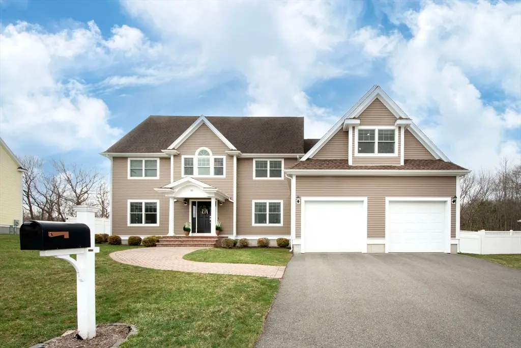 10 Jensen Farm Rd, Braintree, MA 02184 - #1