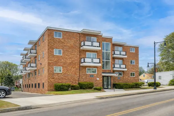 770 Cummins Hwy #19, Boston, MA 02126