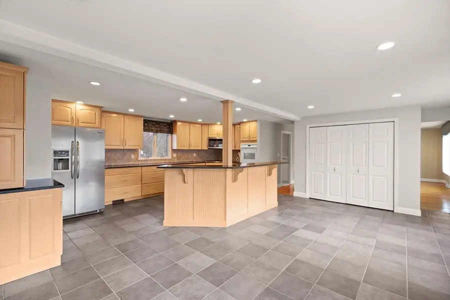 102 Chisholm Rd, Stoughton, MA 02072 - #2