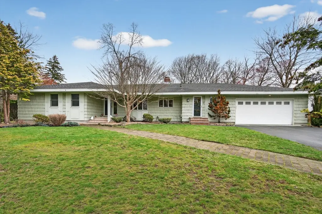 17 Karlton Cir, Andover, MA 01810 - #1