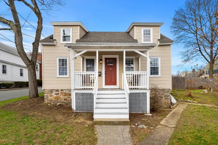 39 Chestnut St, Peabody, MA 01960 - #2