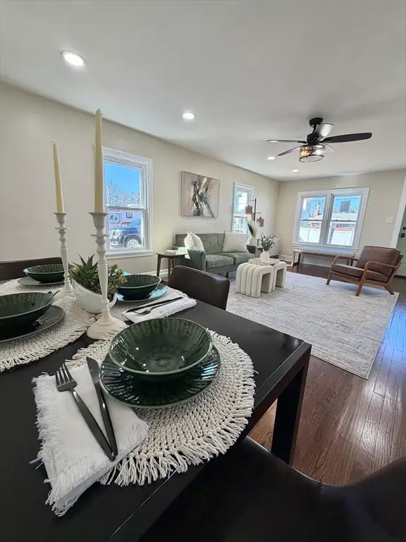 26 Mt. Tom Ave, Easthampton, MA 01027 - #3